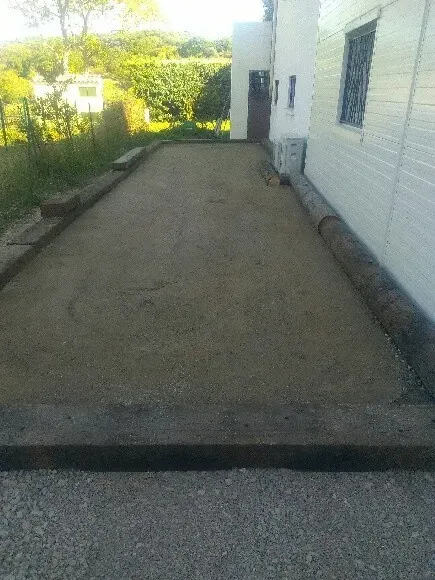 Terrain de pétanque près de Montarnaud